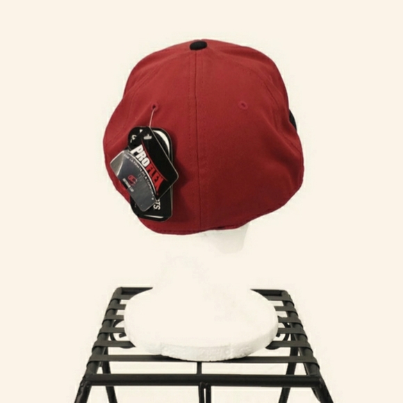 OC Sports Pro Flex eco3 Red Black Fitted NW Embroidered Hat Mens L/XL - Picture 4 of 9